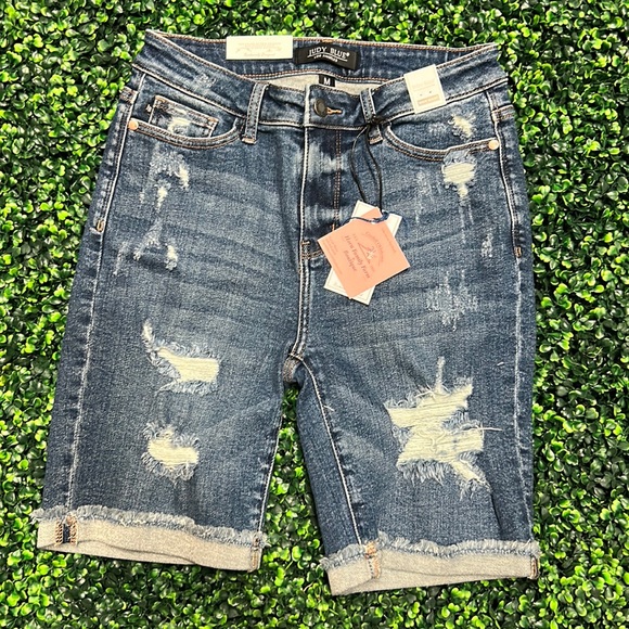 Dark blue distressed Judy Blue high waist shorts. Size Medium. New with tags. - Picture 1 of 2